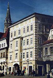 Das Stalzerhaus (Stadtplatz 34)